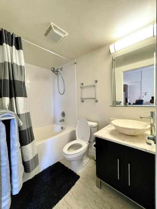 Downtown La Loft Free Parking Rooftop Pool Jacuzzi Appartement *
